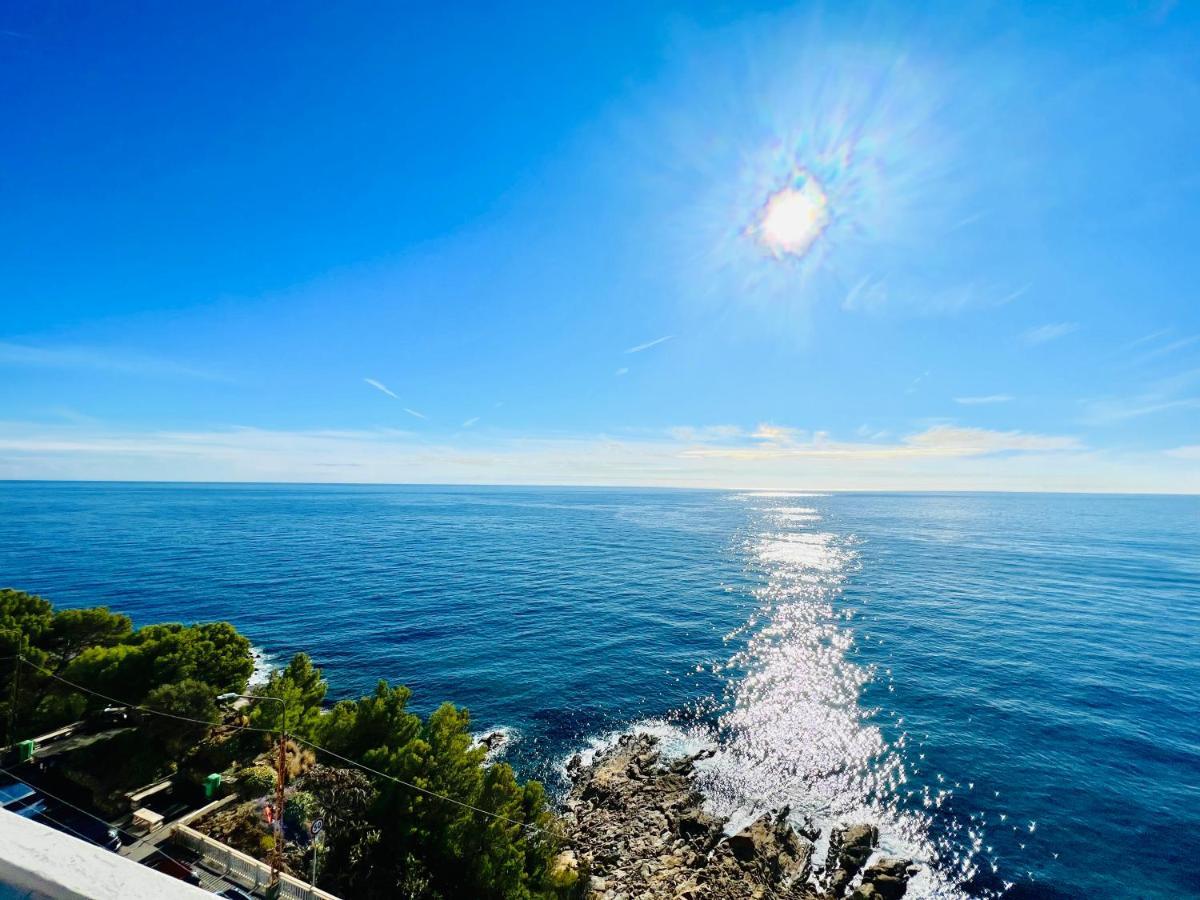 Suite Sunset 22 - Fronte Mare Sanremo Exteriör bild